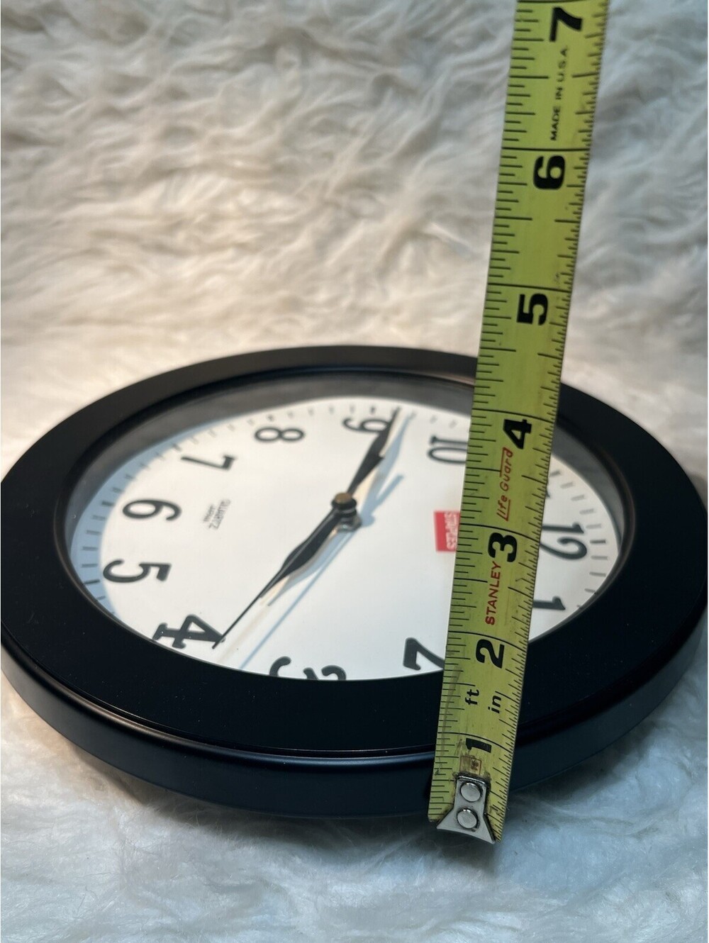 10-inch Staples wall clock *Tested* - Picture 4 of 6